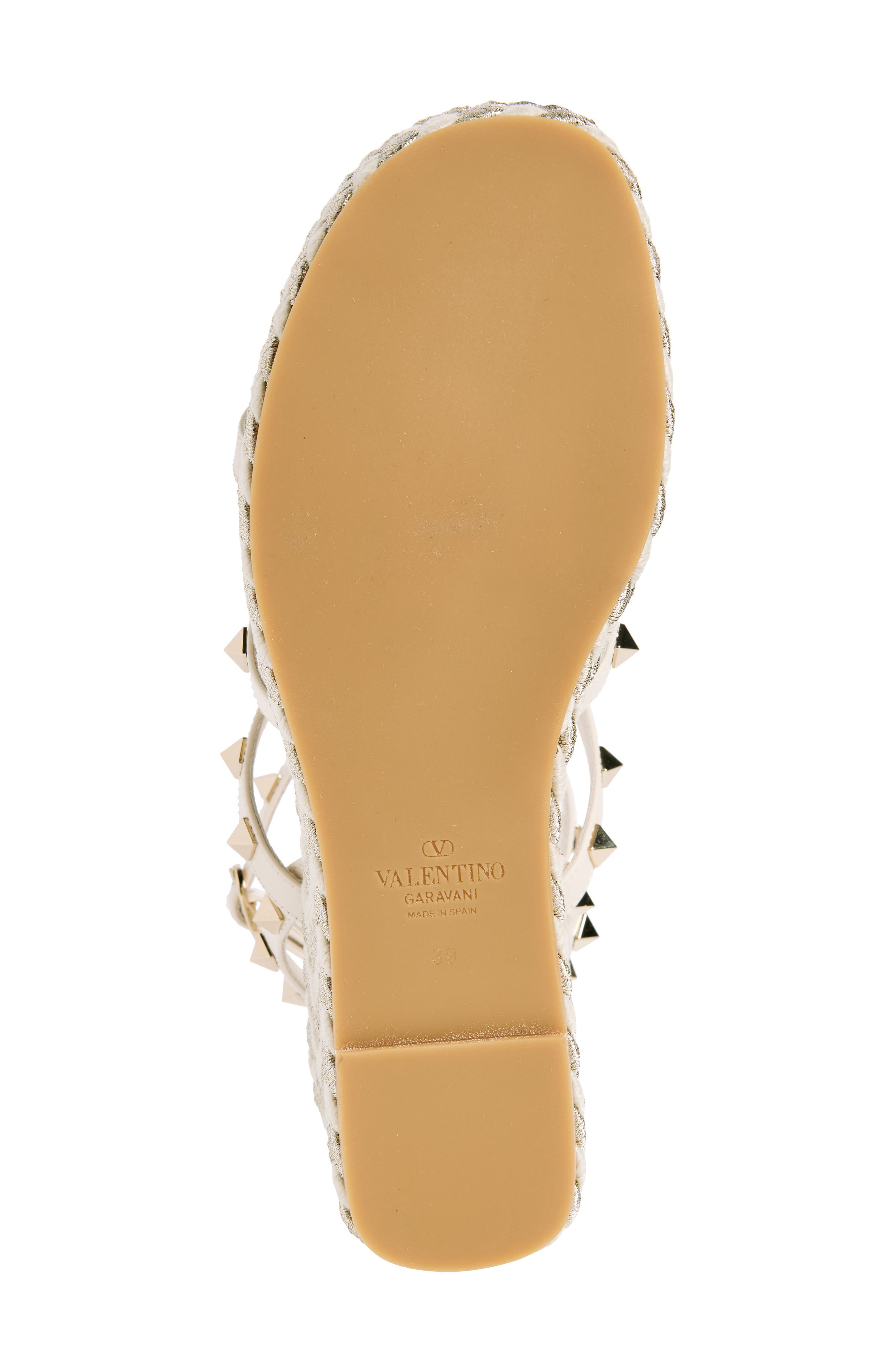 Valentino Garavani Rockstud Torchon Wedge Sandal, Alternate, color, Light Ivory