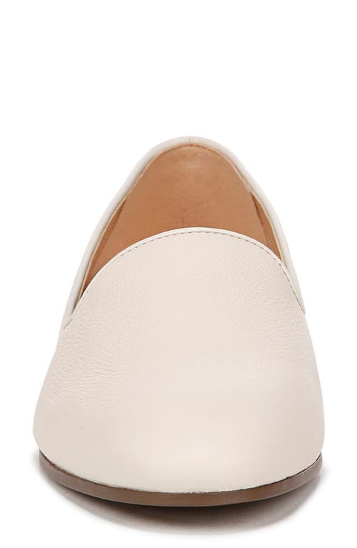 Vionic Willa Ii Loafer In Neutral