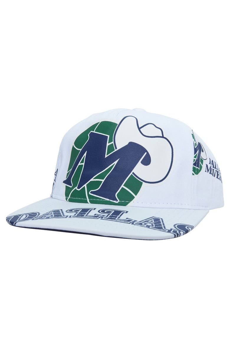 Mitchell & Ness Men's Mitchell & Ness  White Dallas Mavericks Hardwood Classics In Your Face Deadstock Snapback Hat, Main, color, 