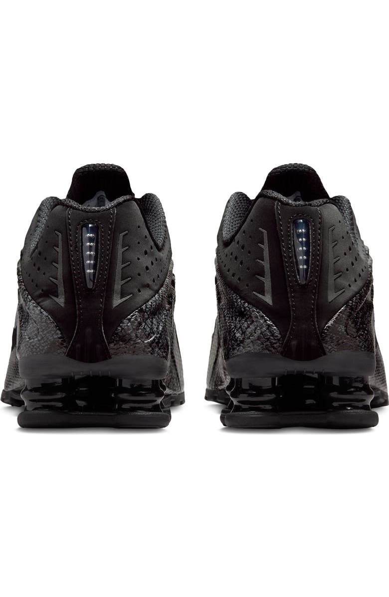 Jordan Shox R4 Sneaker, Alternate, color, Black/ Silver/ Dark Grey