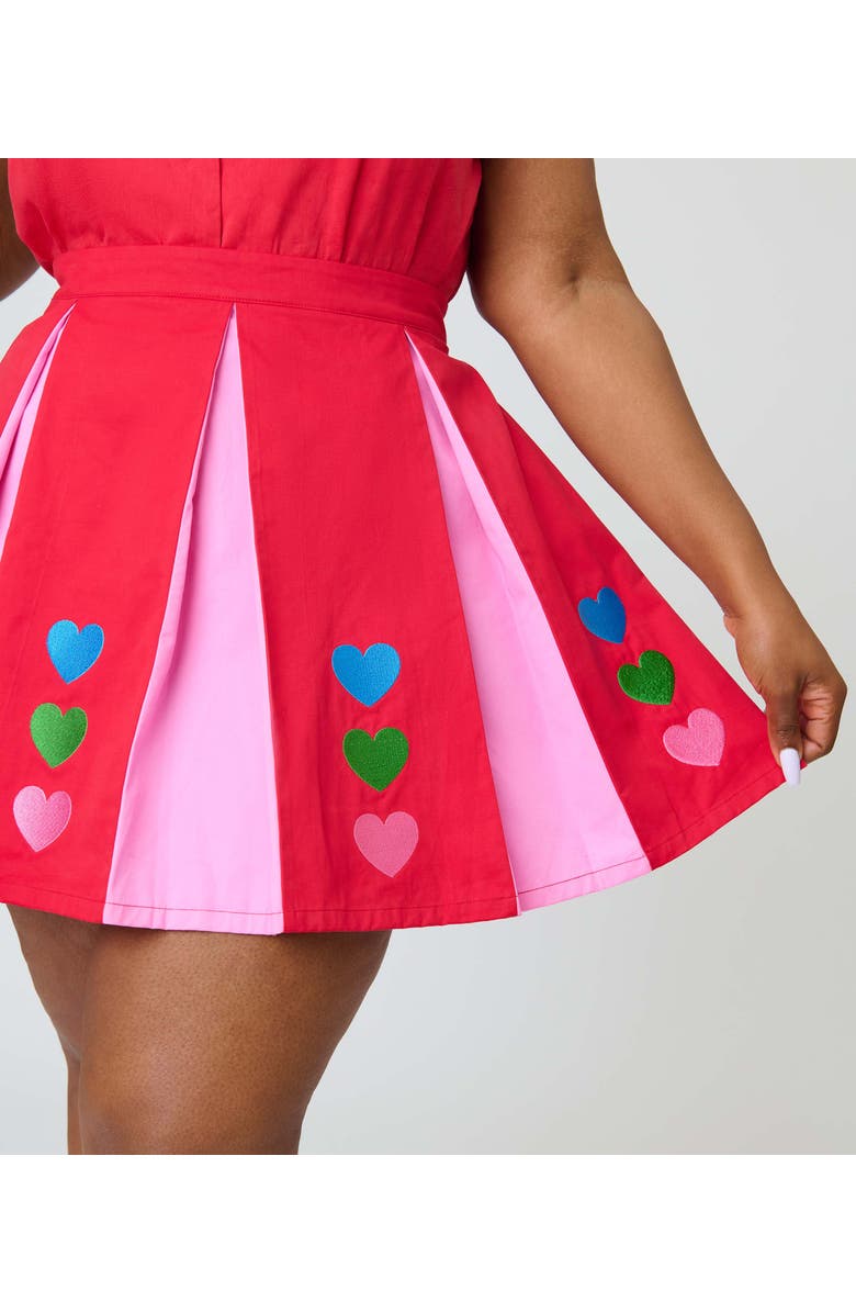 Smak Parlour Plus Size 1960s Pleated Mini Skirt, Alternate, color, Red & Pink Heart Print