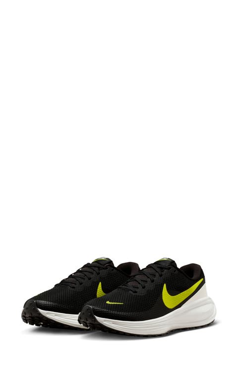 Revolution 8 Running Shoe
