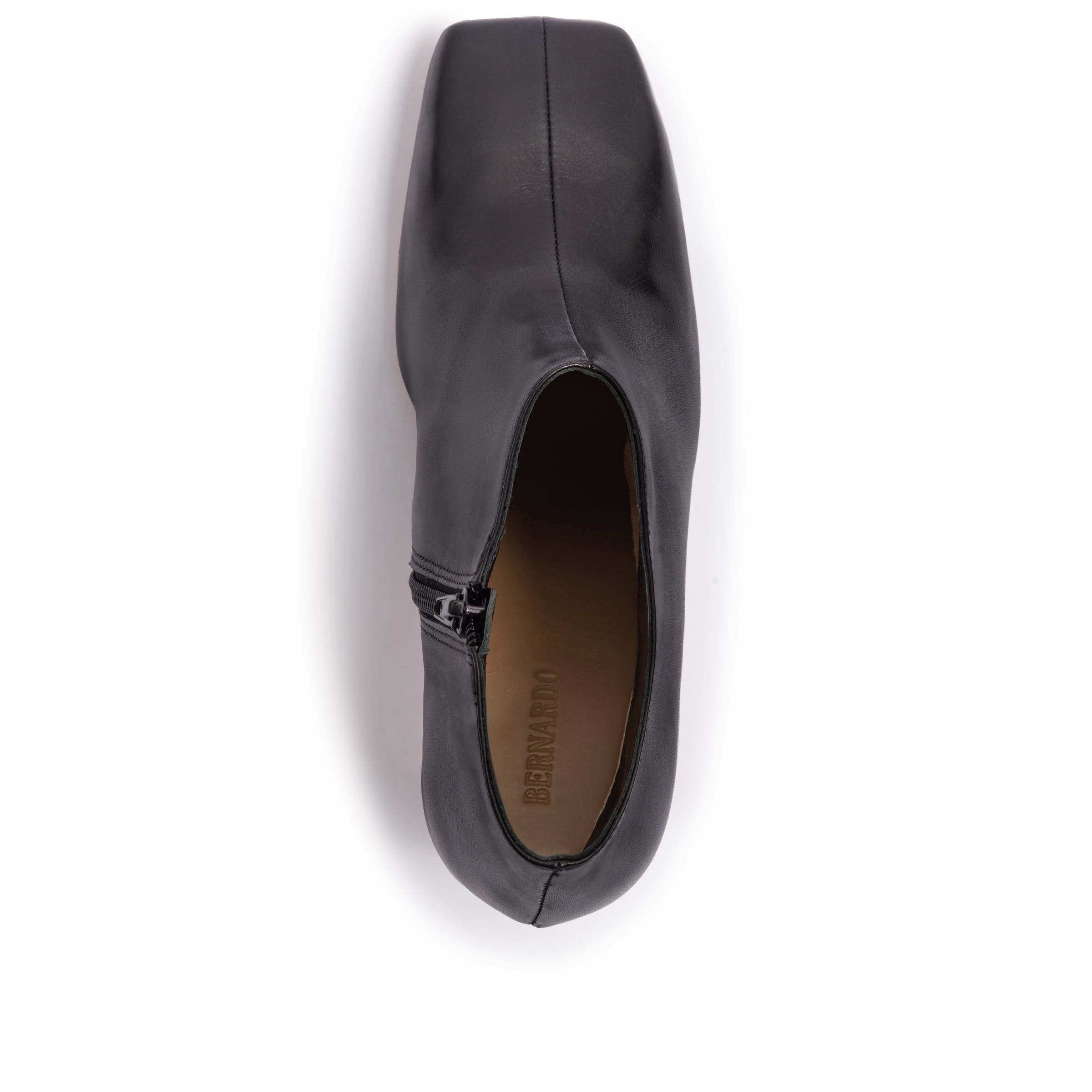 Bernardo Footwear Garda Ankle Bootie, Alternate, color, Black