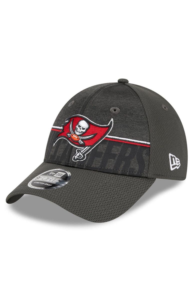New Era Men's New Era Pewter Tampa Bay Buccaneers 2023 NFL Training Camp 9FORTY Adjustable Hat, Main, color, 