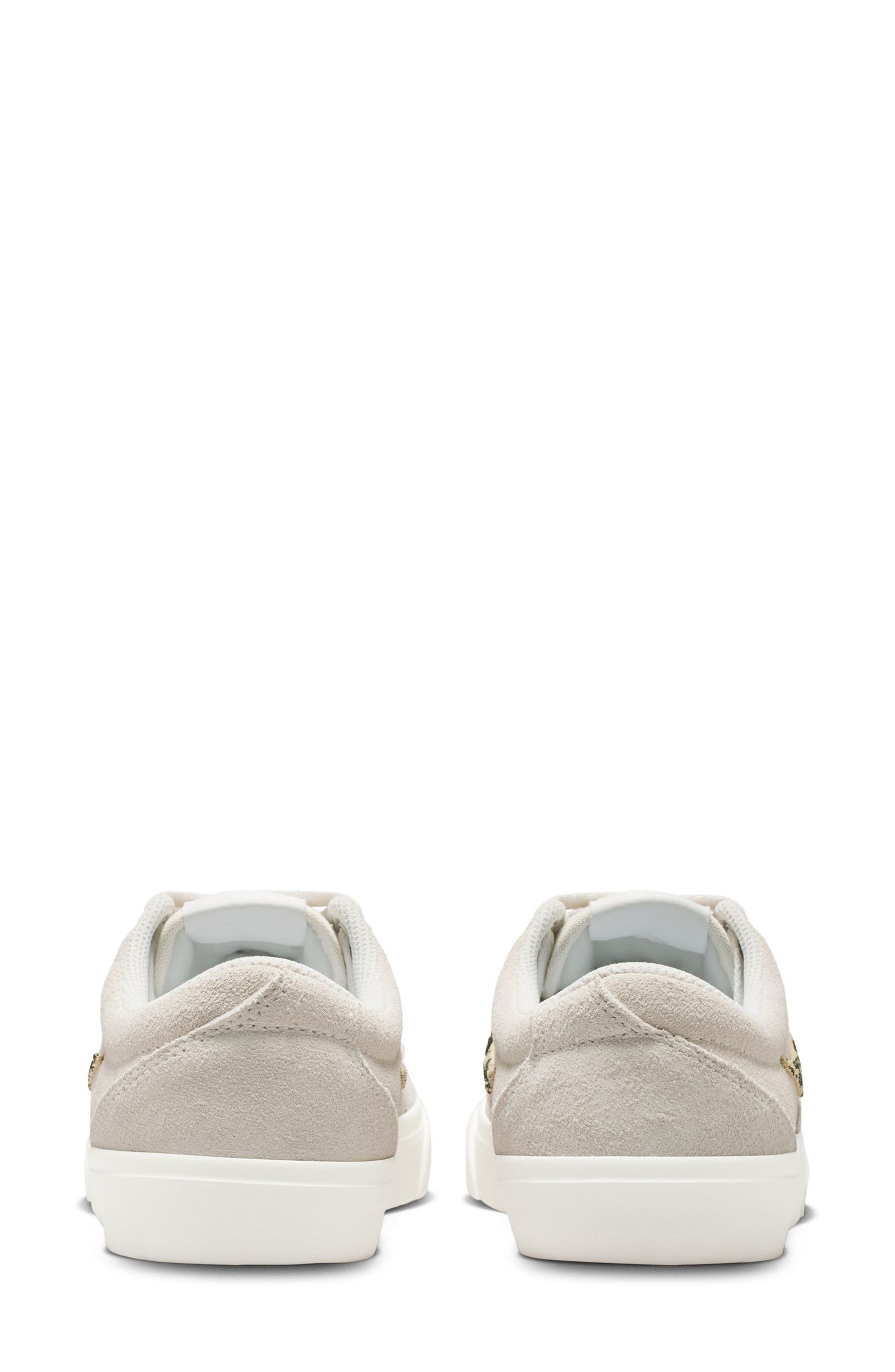 Nike Charge Low Top Sneaker, Alternate, color, Phantom/ Sesame-Sail