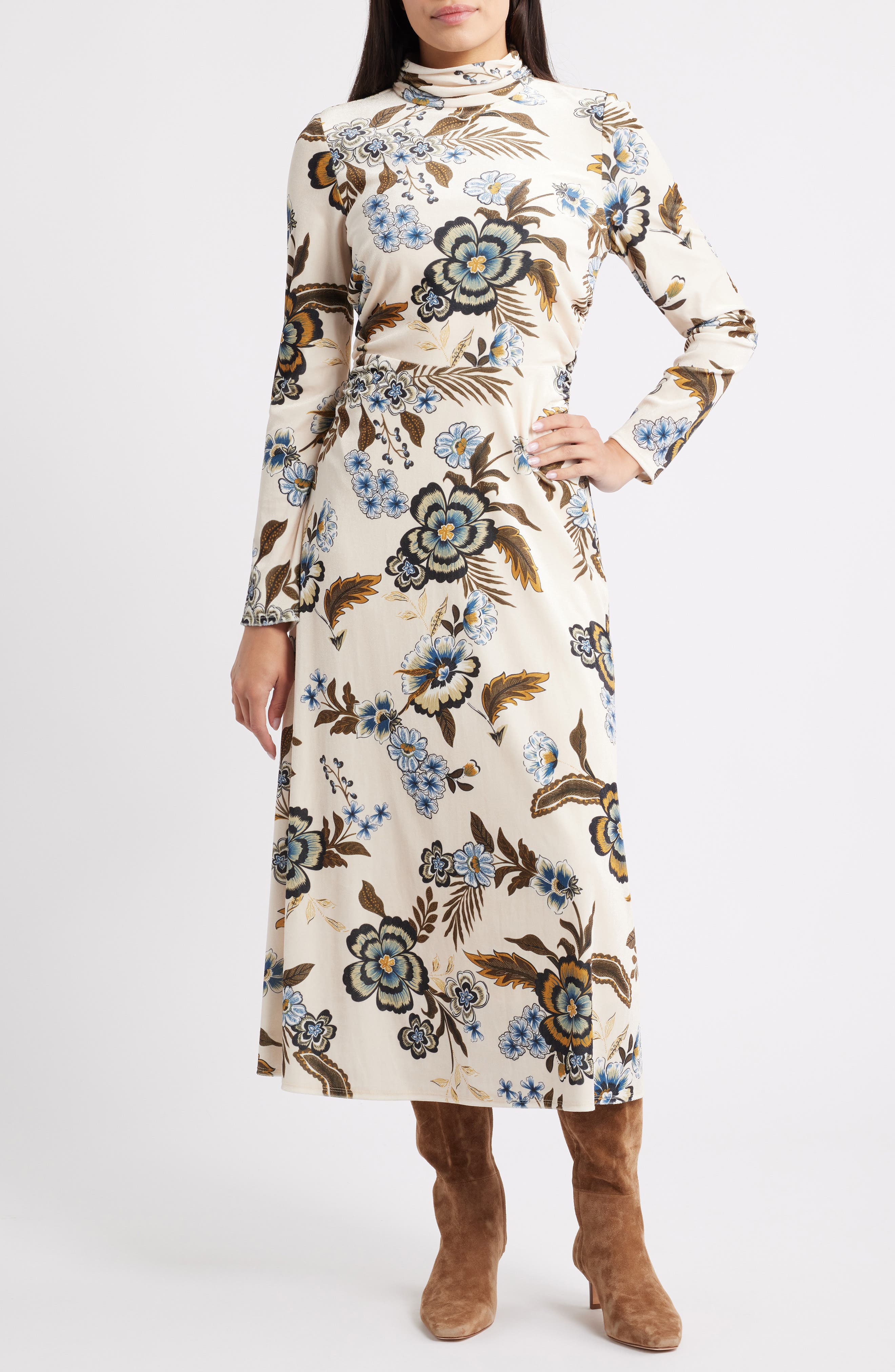 Julia Jordan Floral Long Sleeve Velvet Dress
