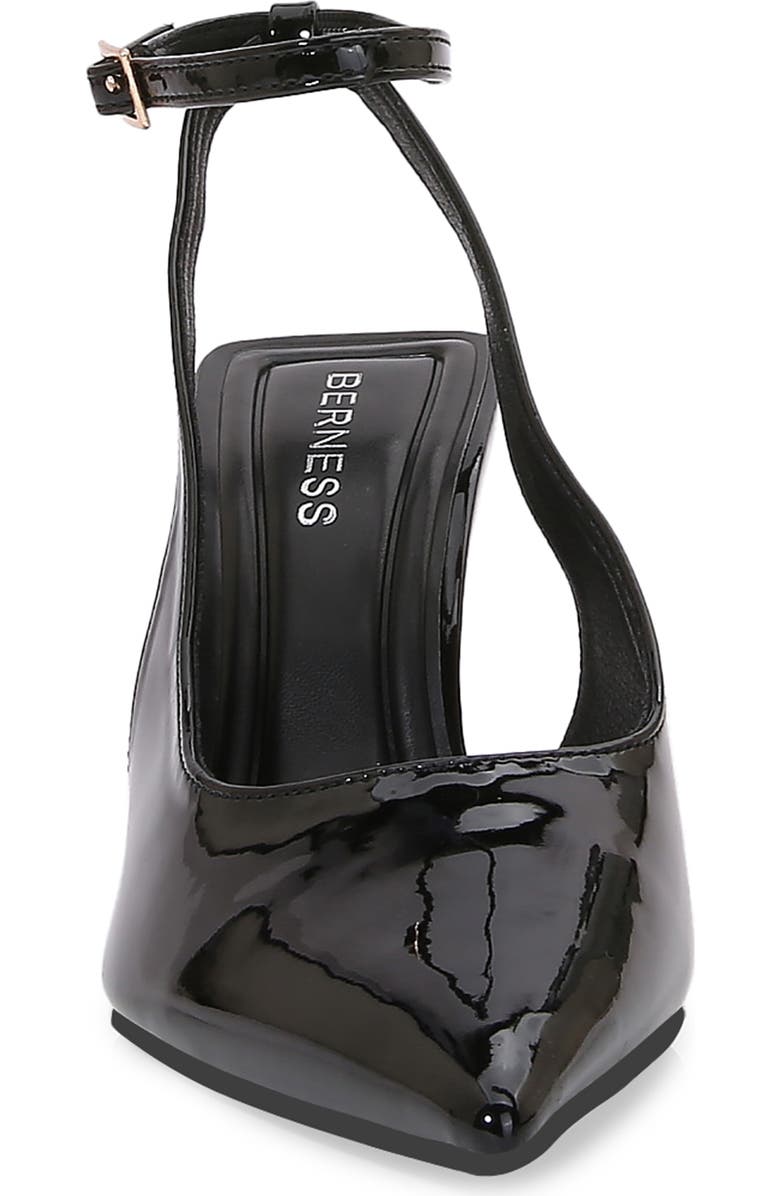 BERNESS Pointed Toe Pump, Alternate, color, Black