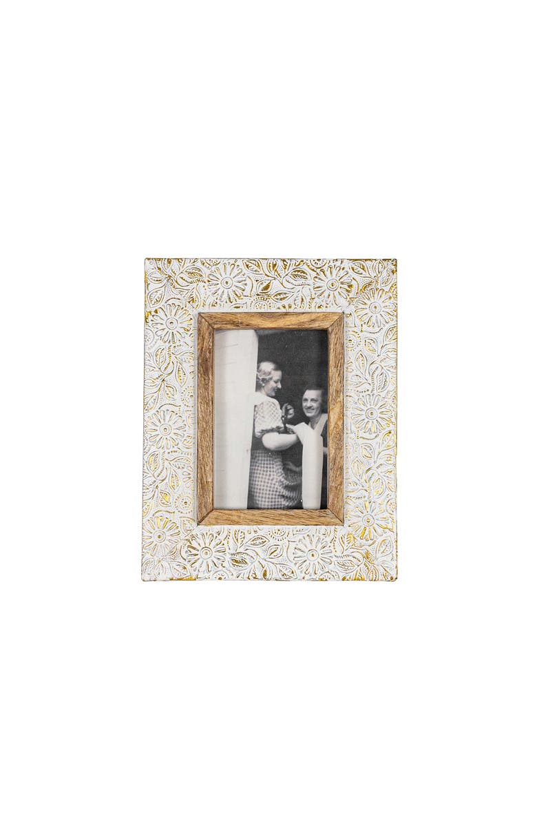 Foreside Home and Garden 4x6 Frannie Antique Embossed White Wash Metal Photo Picture Frame w/ Glass Pane, Main, color, White