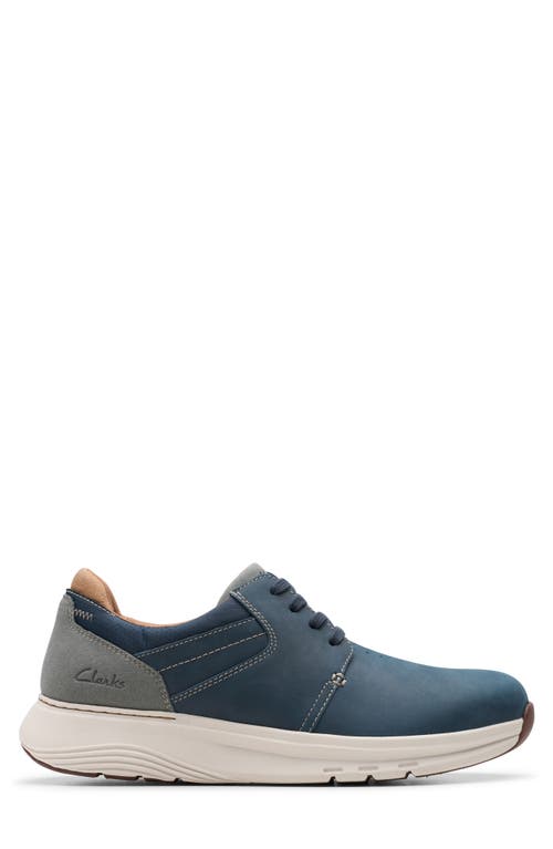 Clarks ® Motion Trek Sneaker In Blue