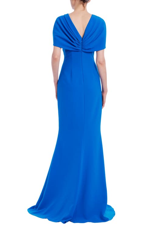 Badgley Mischka Collection Twist Detail Trumpet Gown In Cobalt