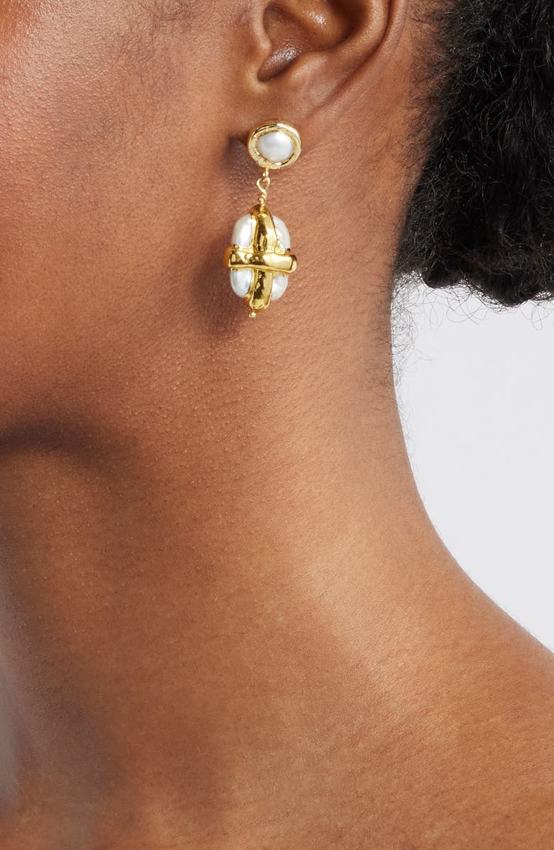 VIDAKUSH Freshwater Pearl Gift Box Drop Earrings, Alternate, color, Gold