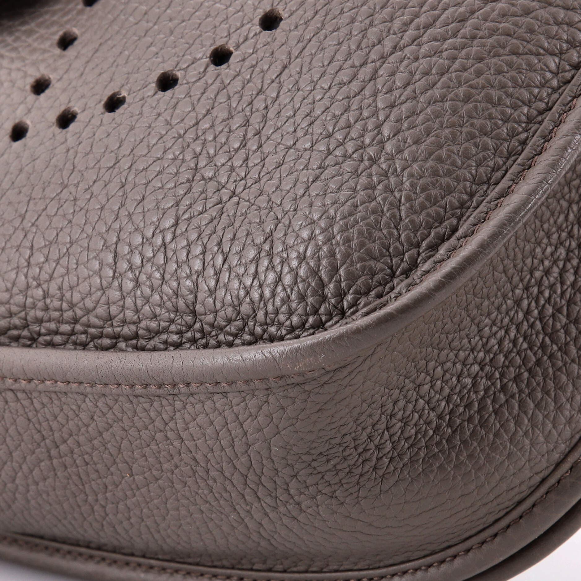 Pre-Owned Hermes Evelyne Bag Gen III Clemence PM, Alternate, color, 