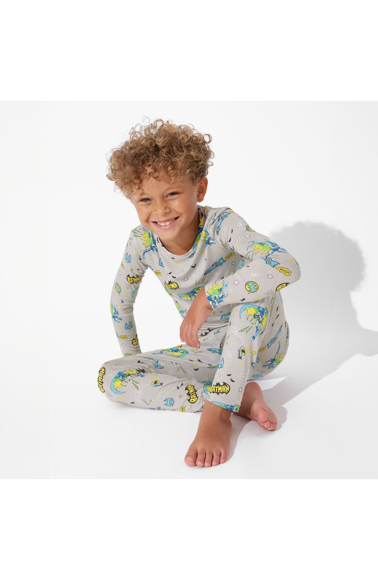 Bellabu Bear Kids' Batman Set of 2 Piece Pajamas, Alternate, color, Batman