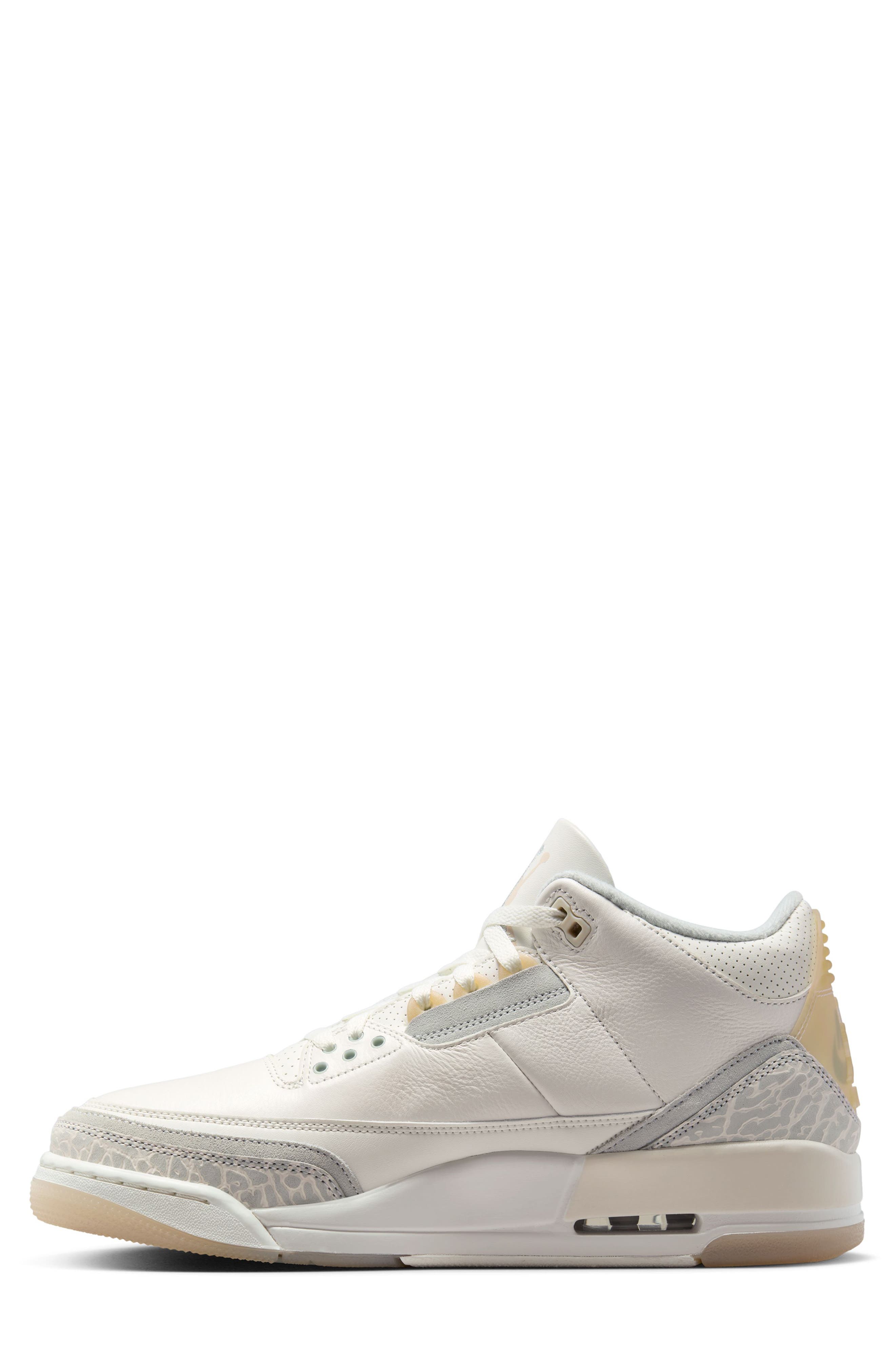 Air Jordan 3 Retro Craft Basketball Sneaker, Alternate, color, IVORY/ GREY MIST/ CREAM