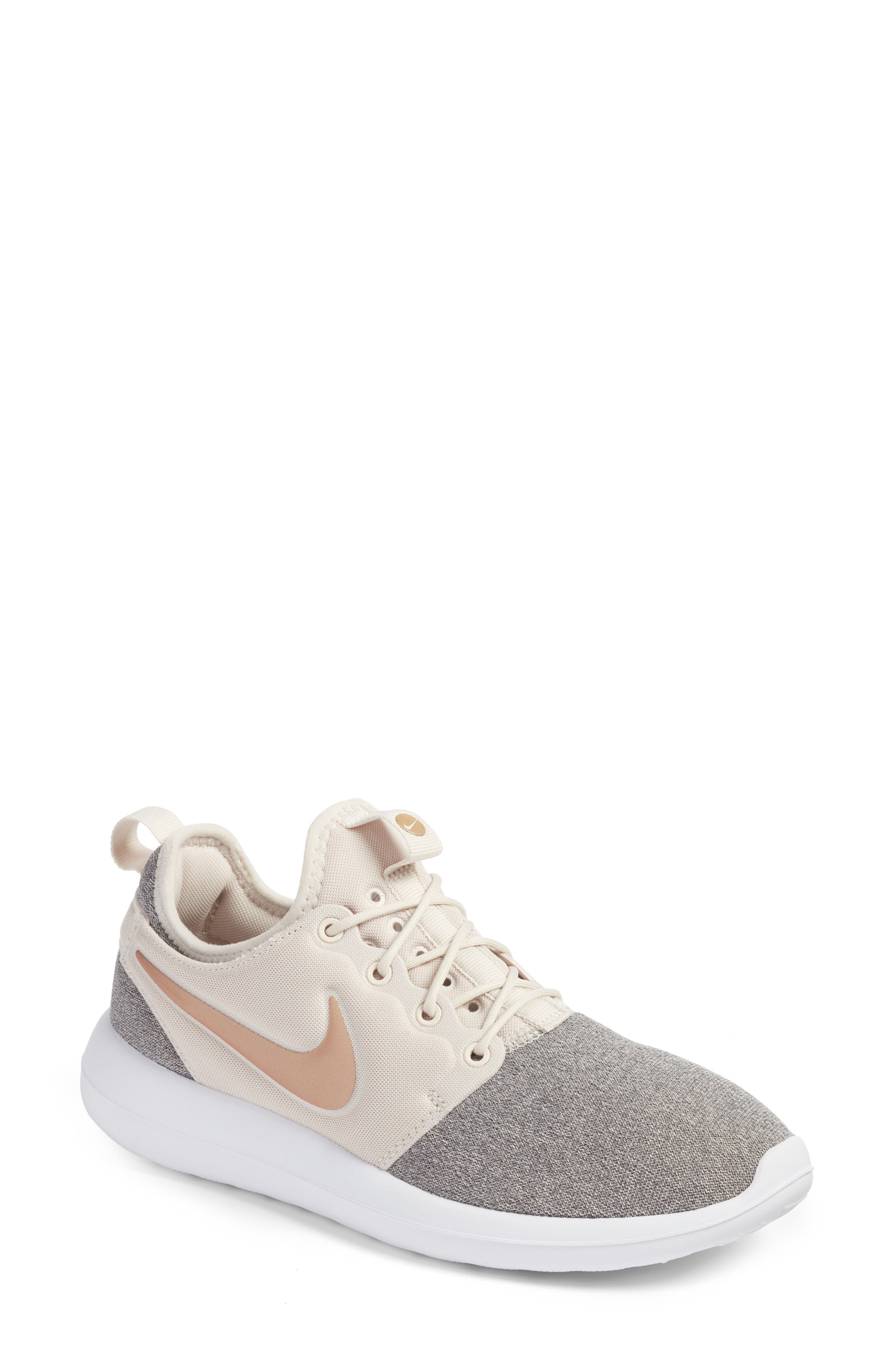 Roshe Two Knit Sneaker, Main, color, BROWN/ BLACK/ WHITE