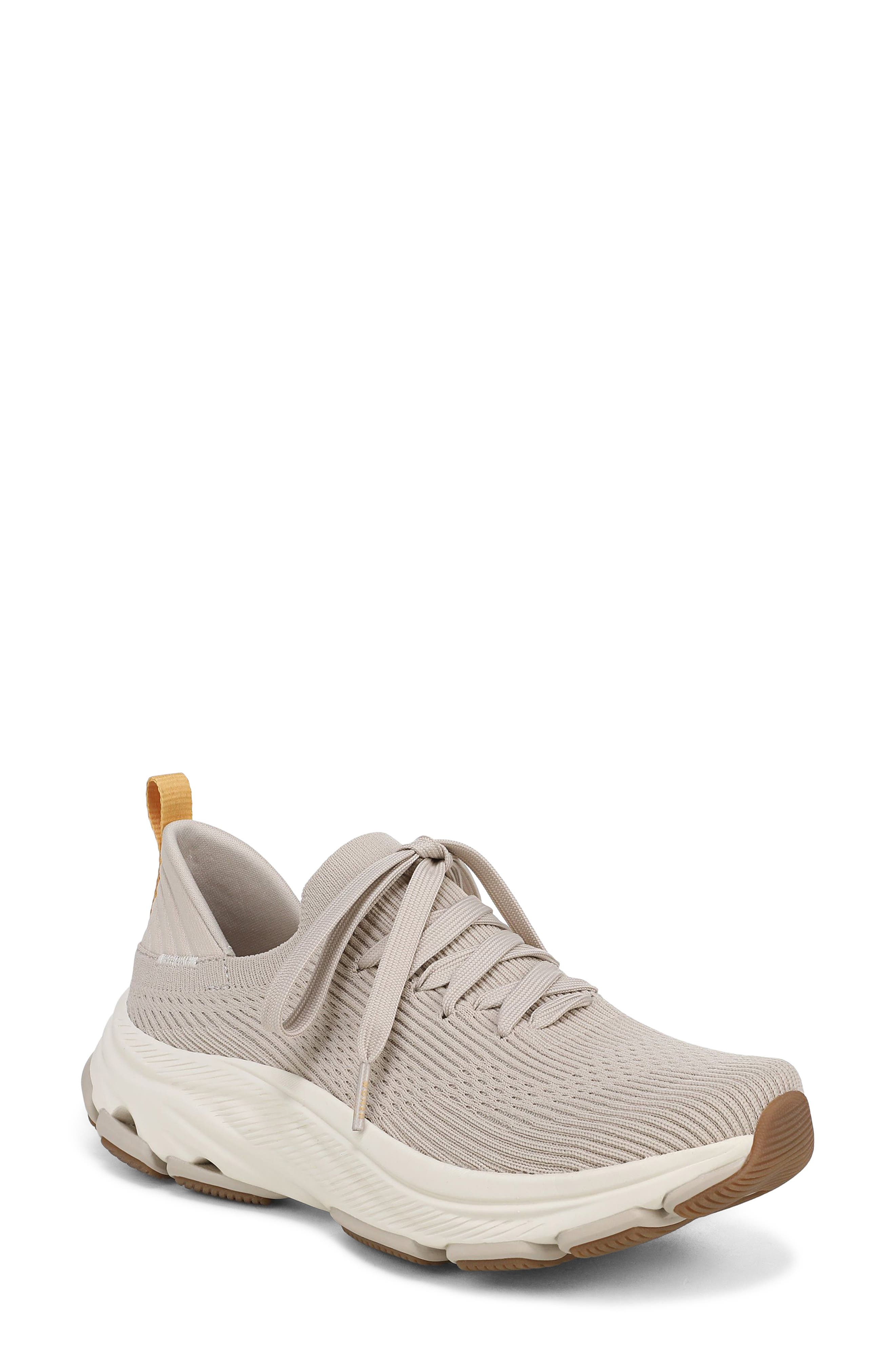 Devotion Max Fuse Walking Shoe, Main, color, FRENCH BEIGE