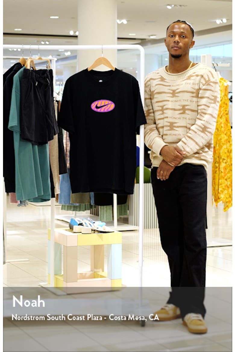 Max90 Air Max Plus Graphic T-Shirt video
