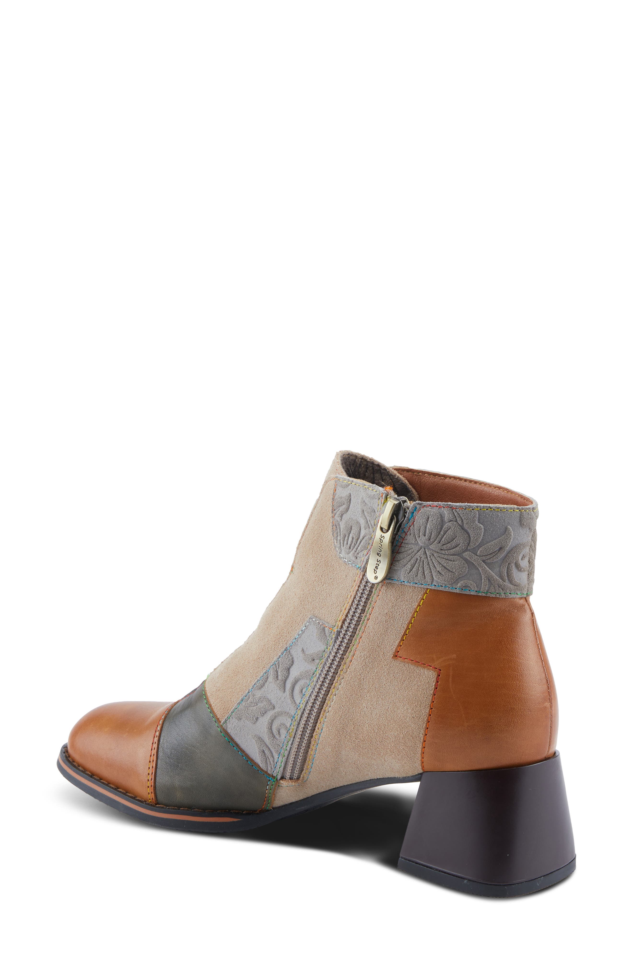 L'Artiste by Spring Step Copine Cap Toe Bootie, Alternate, color, Tan Multi