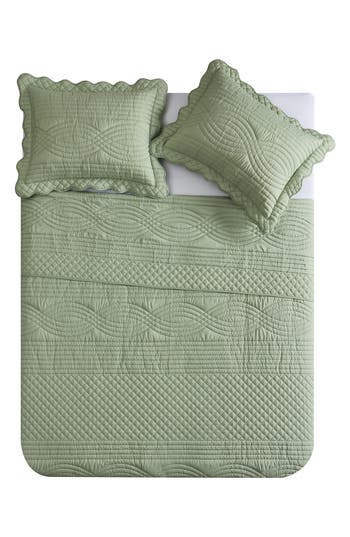 Vcny Home Scallop Microfiber Quilt Set In Green