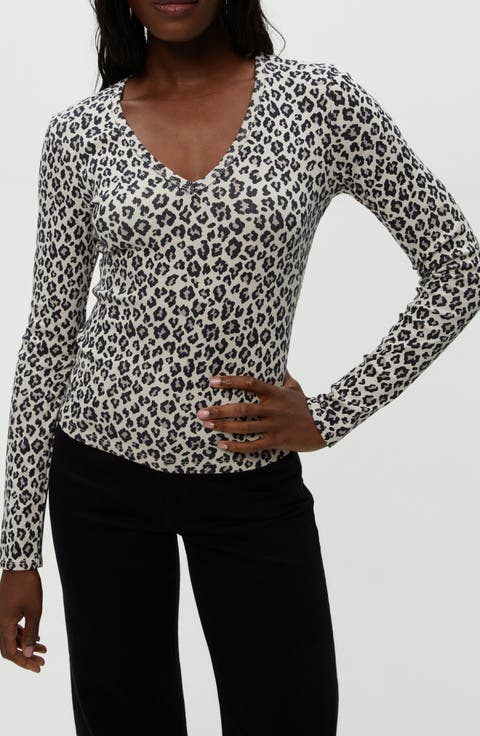 Remi Rib V-Neck T-Shirt