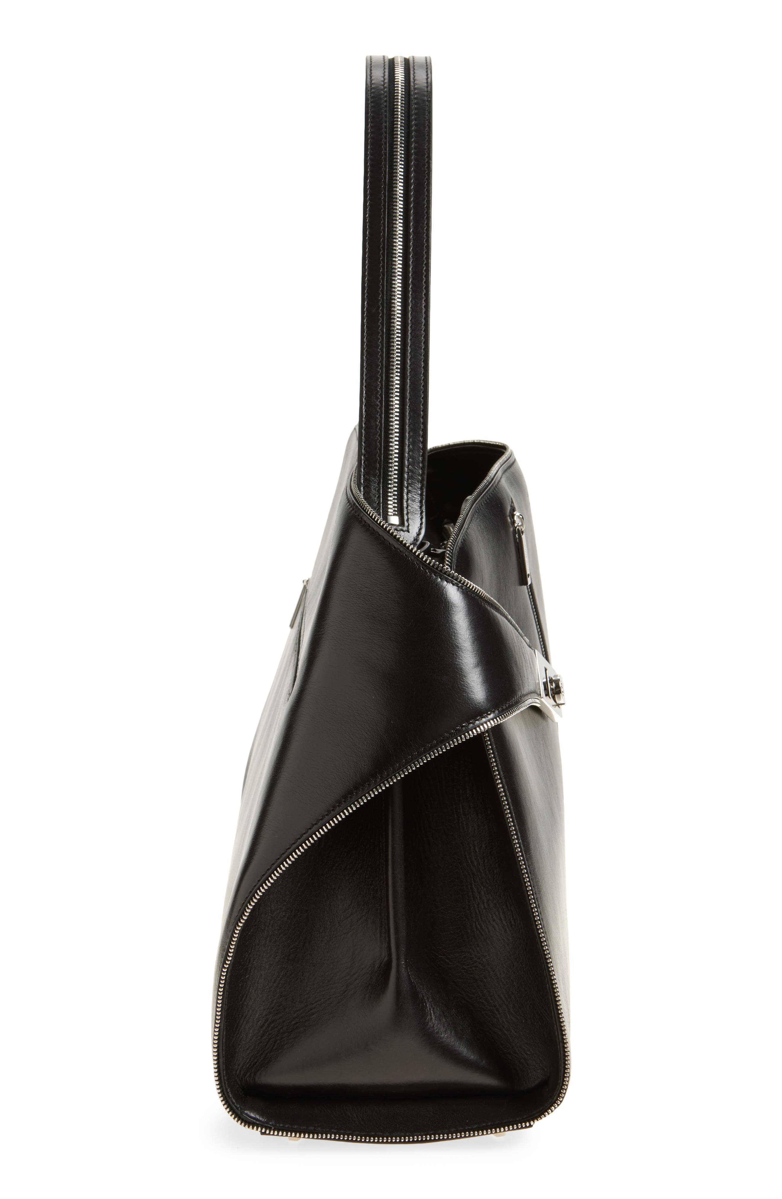 FERRAGAMO Medium Hug Multizip Shoulder Bag, Alternate, color, Nero