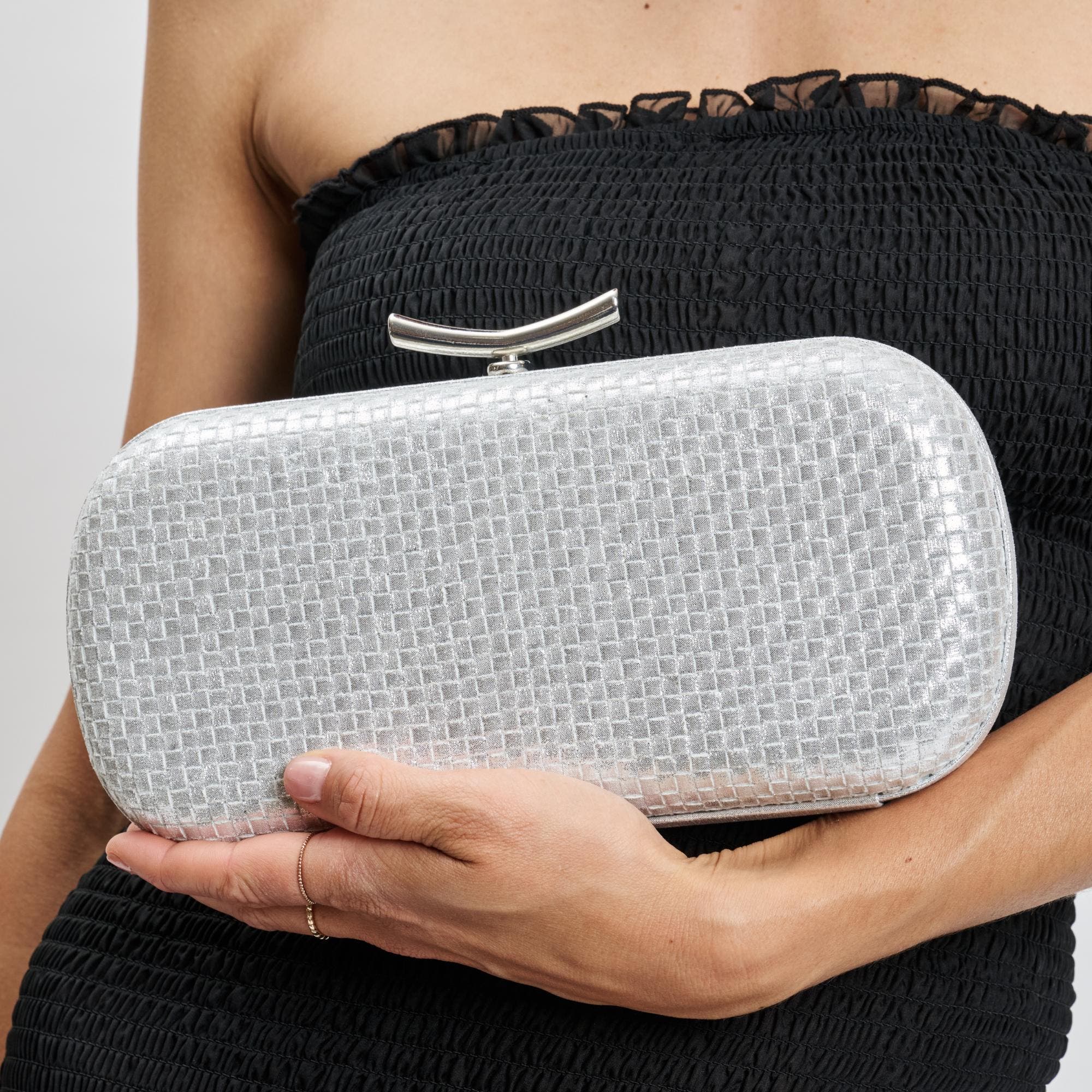 MODA LUXE Victoria Evening Bag, Alternate, color, Silver