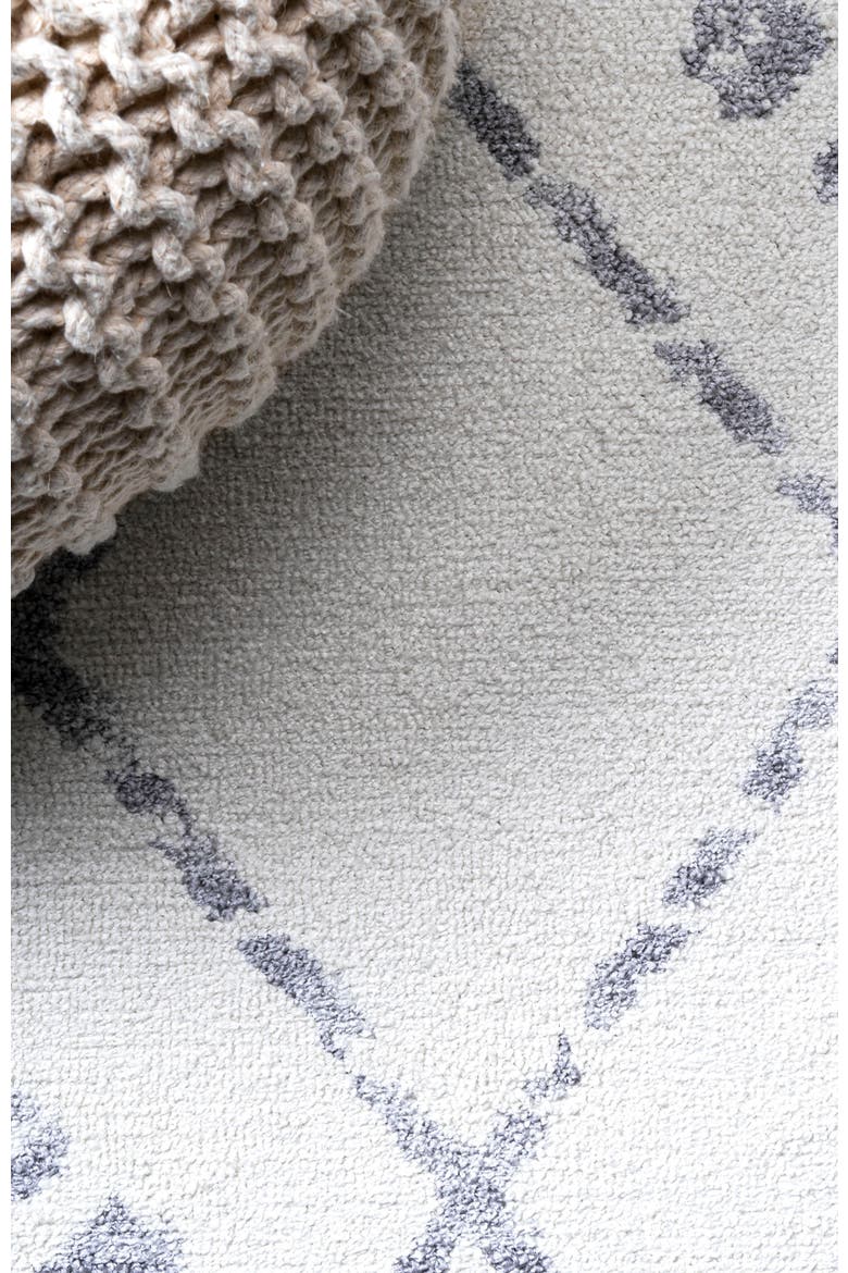 Izil Moroccan Geometric Diamond Area Rug, Alternate, color, Ivory/Light Gray