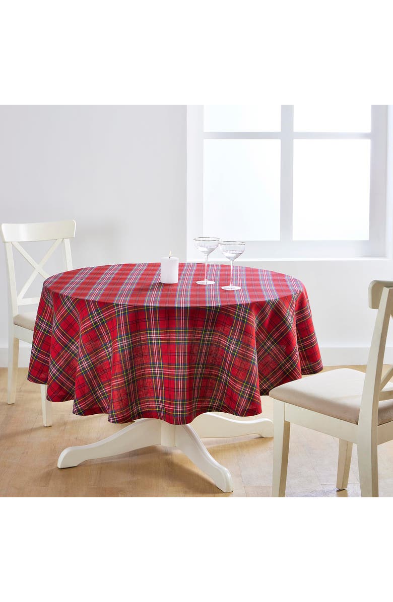 Solino Home Linen Round Tablecloth - Classic tartan Plaid, Main, color, Red