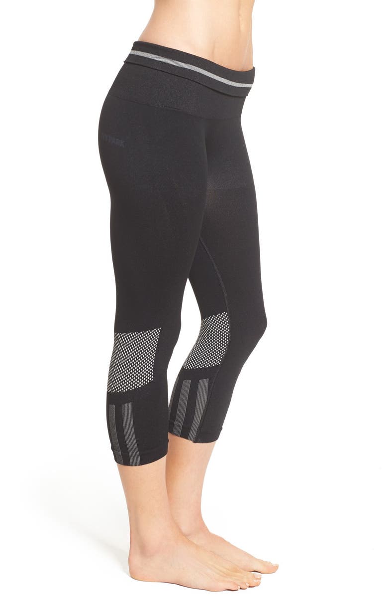 IVY PARK<sup>®</sup> Seamless Capri Leggings, Alternate, color, 