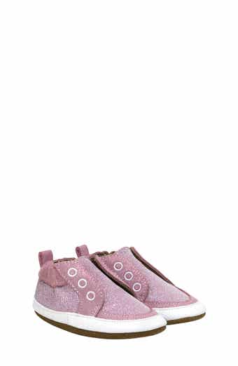 Stylish Staci Crib Shoe
