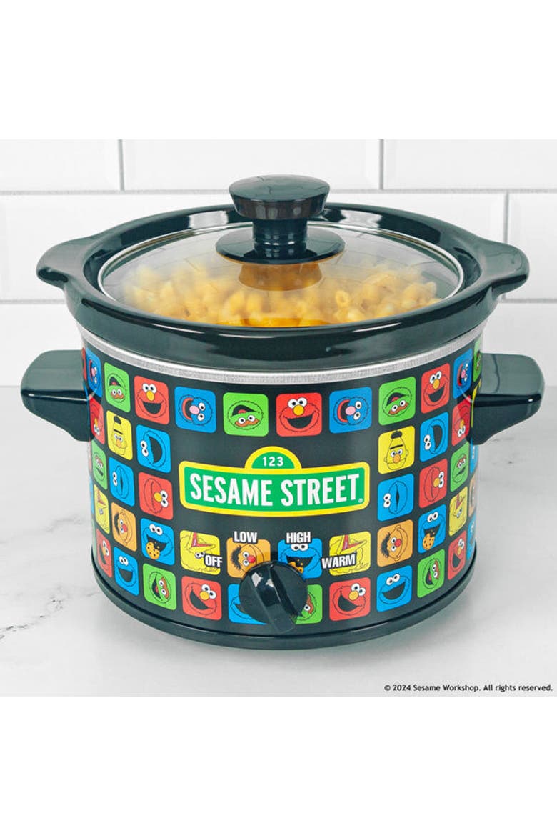 Sesame Street 2-Quart Slow Cooker, Alternate, color, None