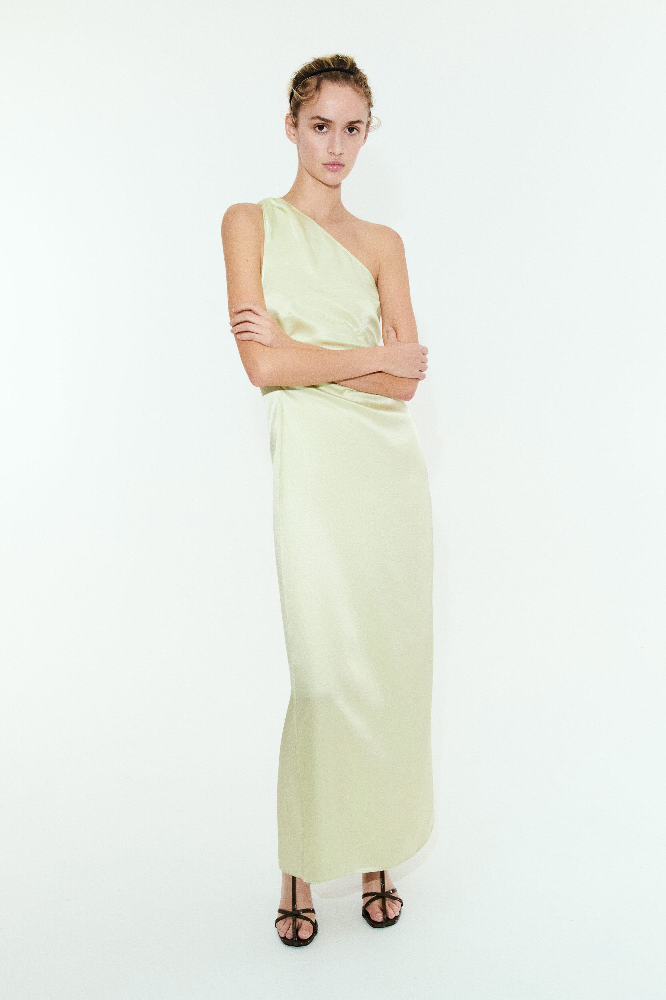 selected Pale green