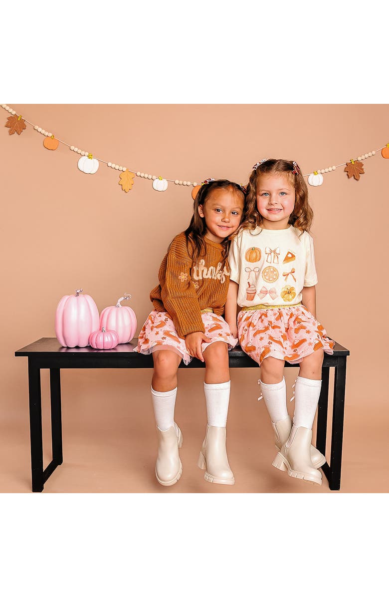 Sweet Wink Thankful Cutie Thanksgiving Short Sleeve T-Shirt, Alternate, color, Natural