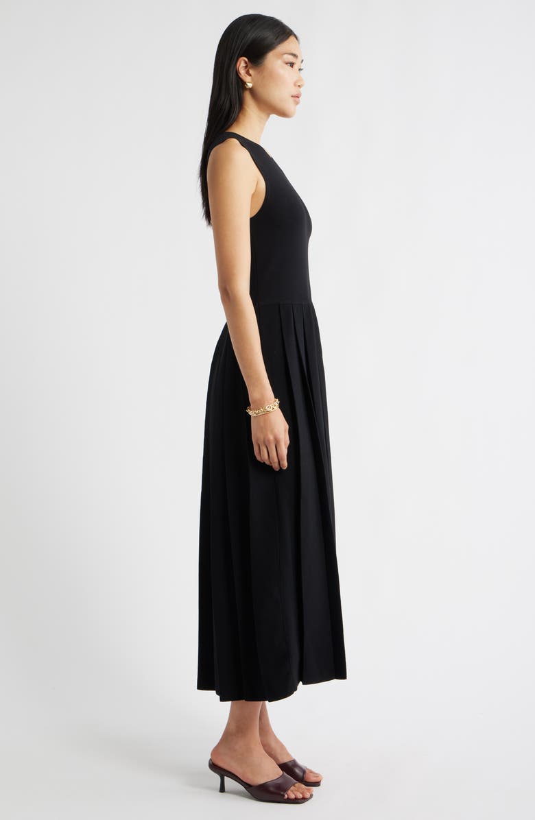 Sleeveless Pleated Sweater Dress