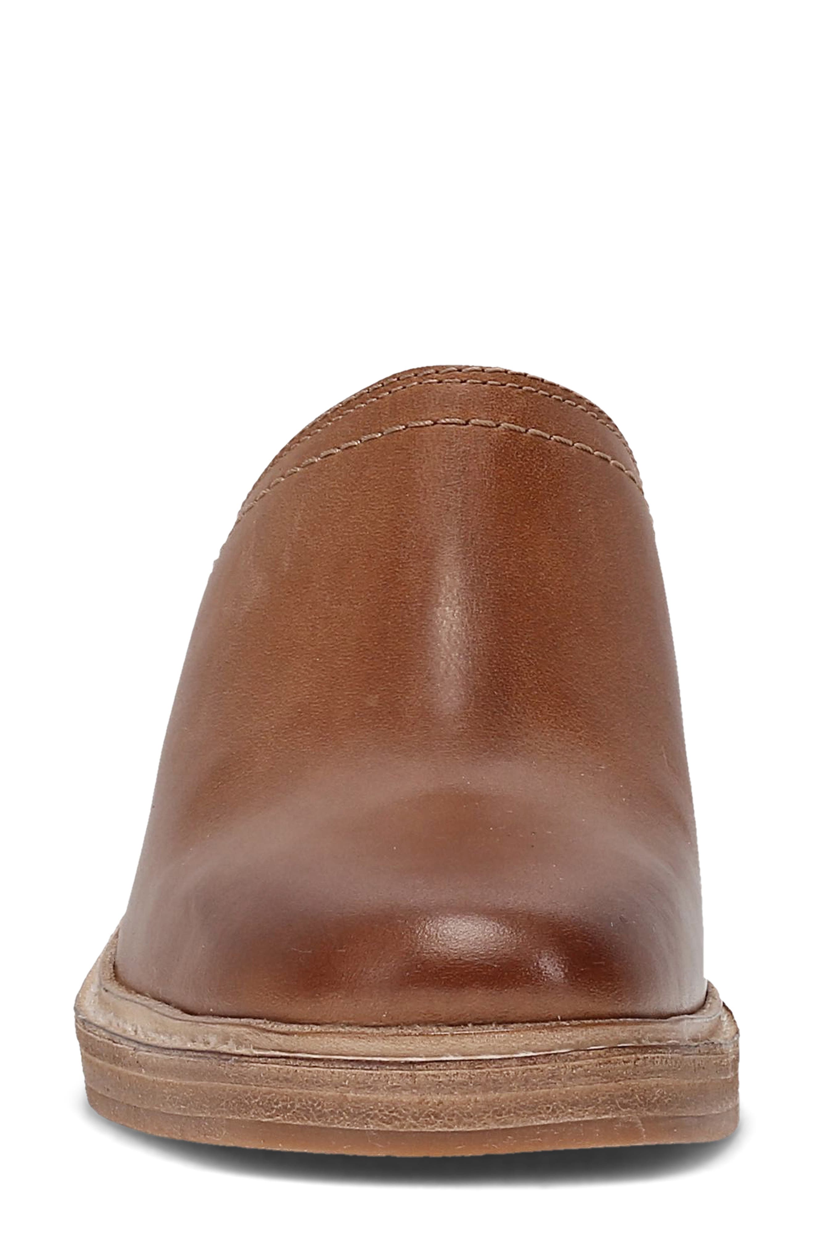 Kate Mule, Alternate, color, SADDLE