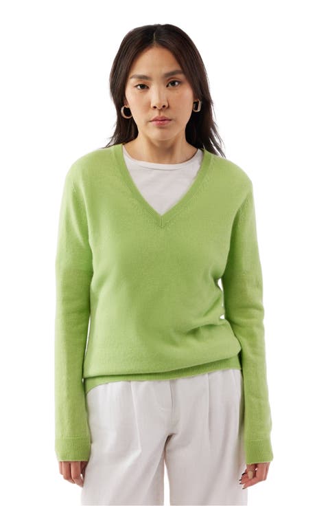 Essential Cashmere V-Neck Sweater