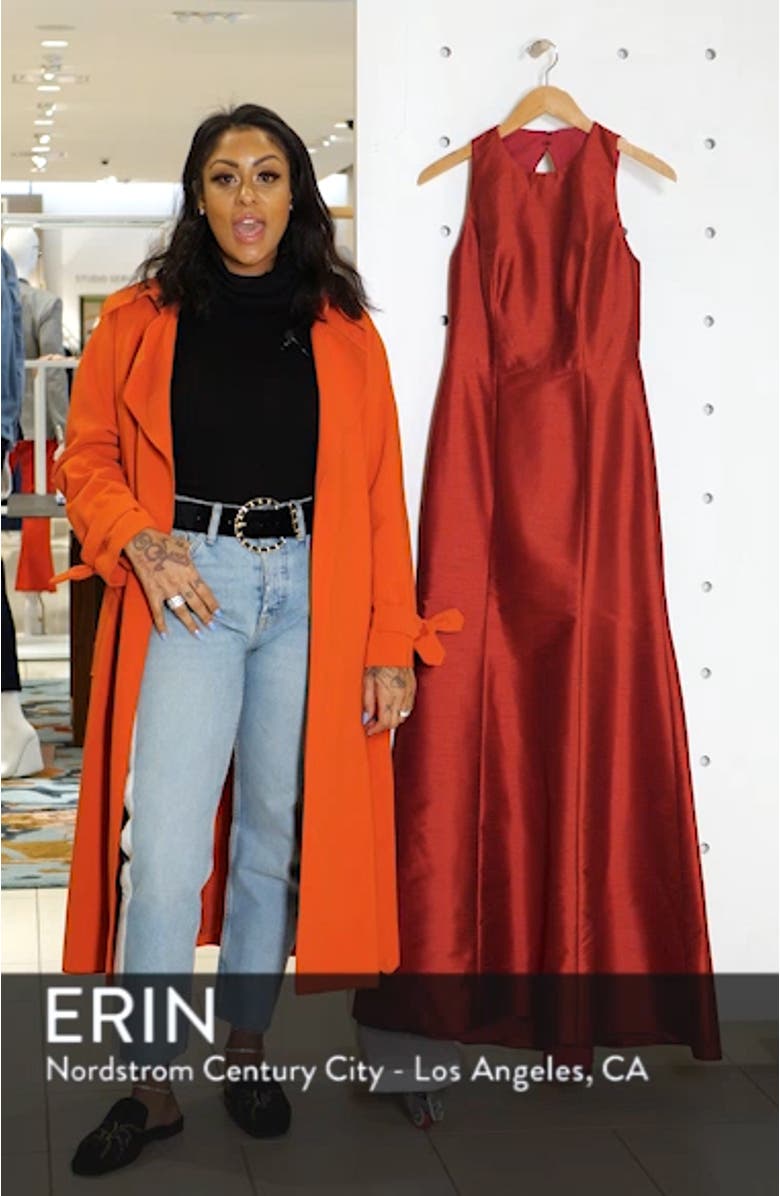 Dupioni Trumpet Gown, sales video thumbnail