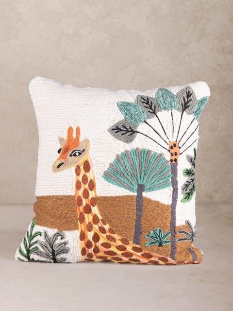 Giraffe Throw Pillow Cover