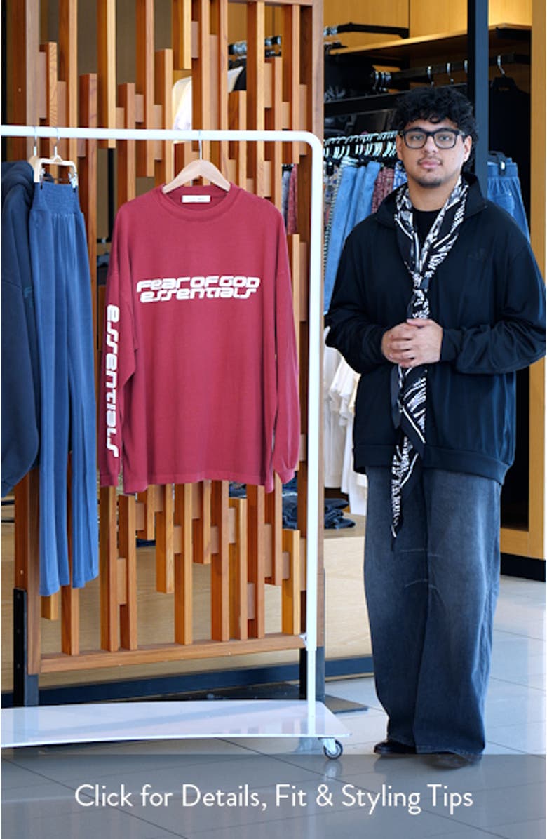 '90s Long Sleeve Logo Graphic T-Shirt, sales video thumbnail