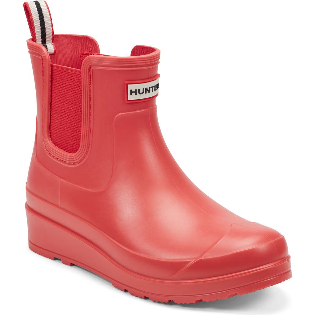 Hunter Tabitha Chelsea Waterproof Rain Boot In Logo Red/ Logo Red/ Signature