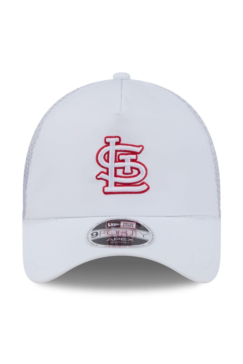 Men's New Era White St. Louis Cardinals 2026 Batting Practice Apex 9FORTY Adjustable Trucker Hat, Alternate, color, White