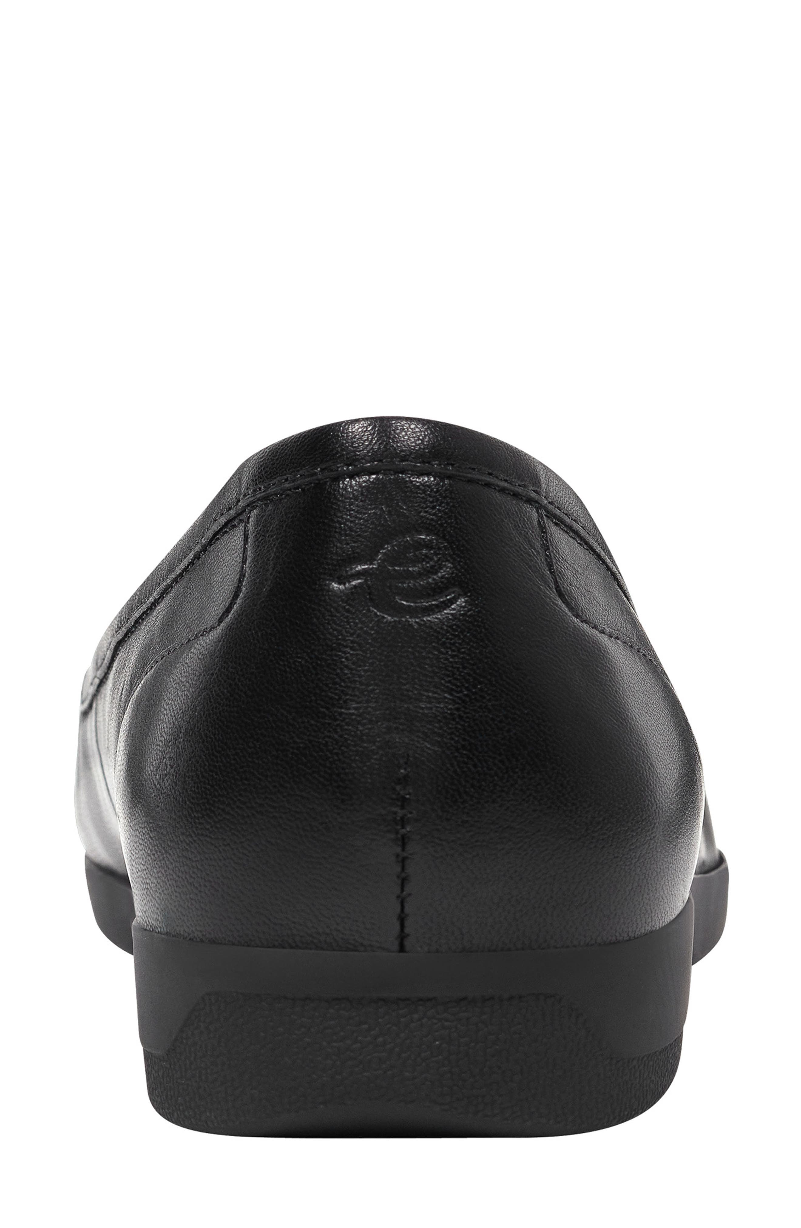 Easy Spirit Devitt Flat, Alternate, color, Blk01