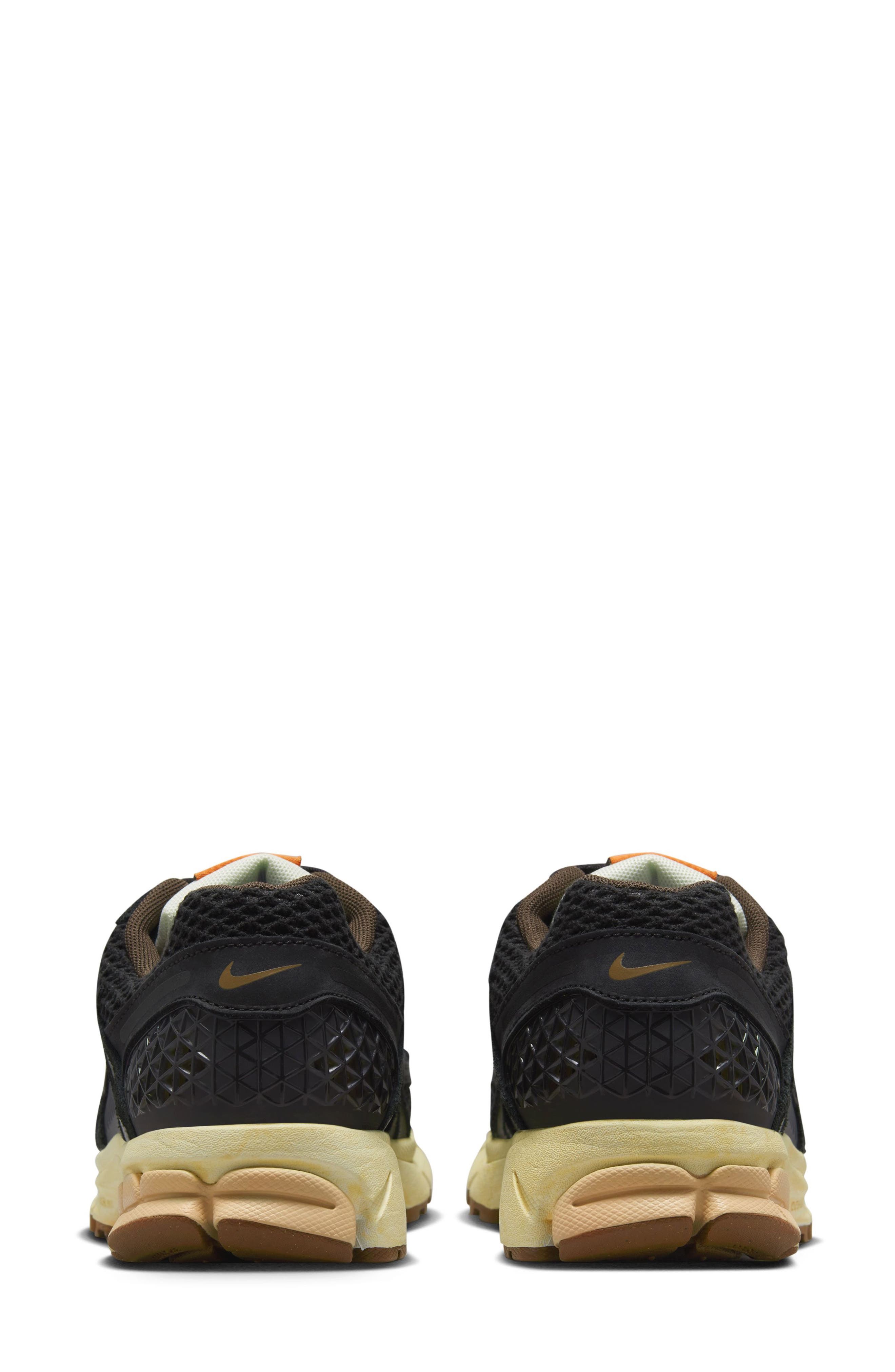 Nike Zoom Vomero 5 Premium Sneaker, Alternate, color, 