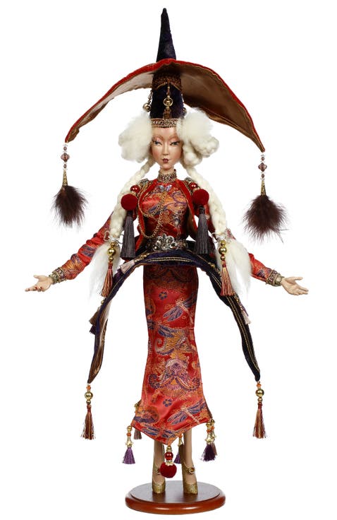 Indochine Elegant Lady