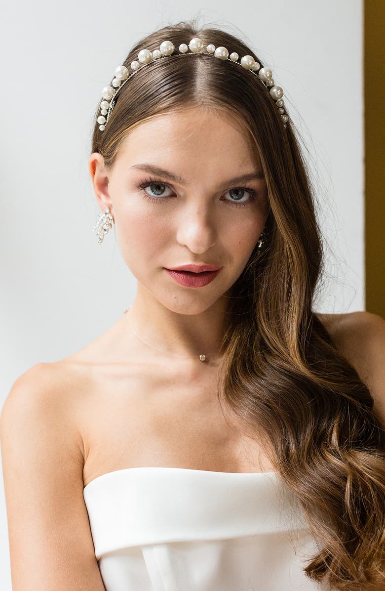 Brides & Hairpins Gabriela Halo Hair Comb, Alternate, color, Silver