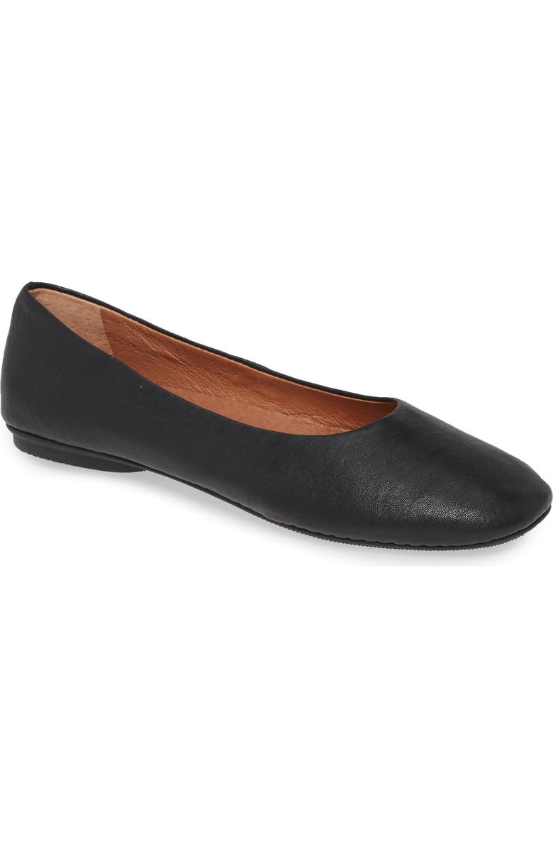Gentle Souls Signature Eugene Travel Ballet Flat, Main, color,