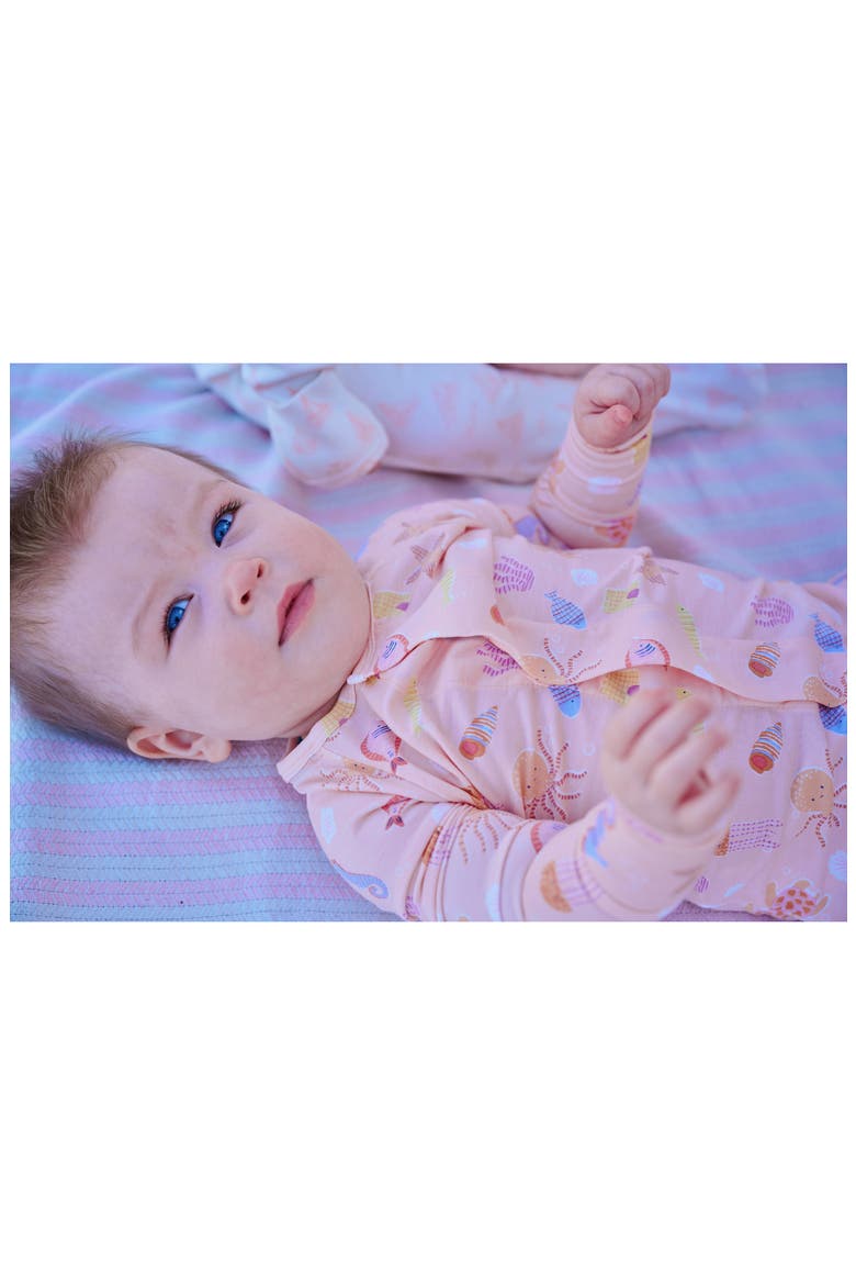 Deep Chic Pink Magnetic Footie, Alternate, color, PINK