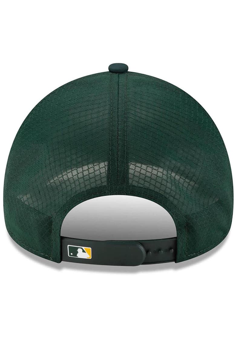 Men's New Era Green Athletics 2026 Batting Practice Apex 9FORTY Adjustable Trucker Hat, Alternate, color, Green