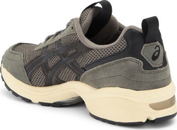 GEL-1090v2 Sneaker