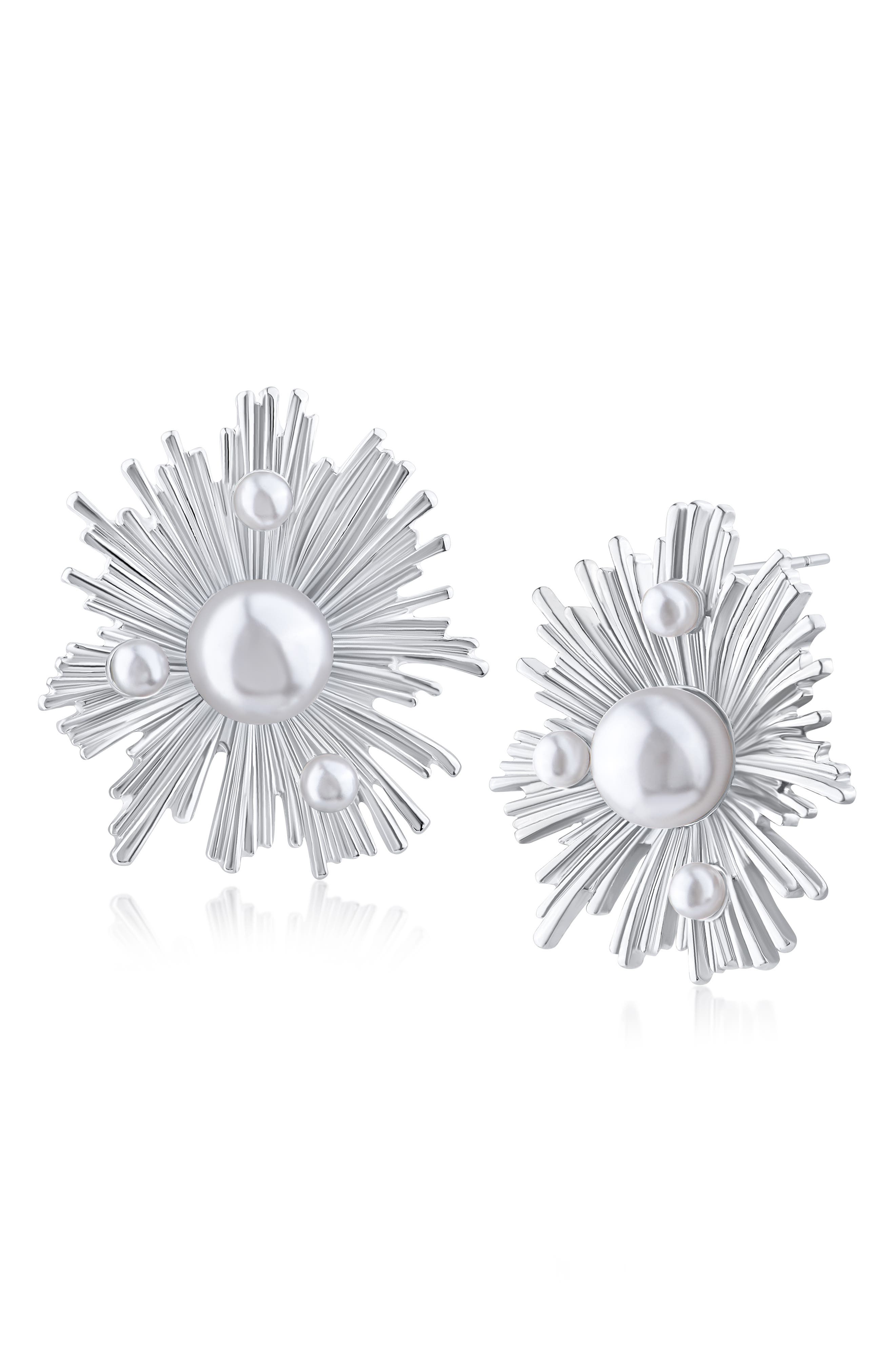 JARDIN Modern Sunshine Faux Pearl Stud Earrings